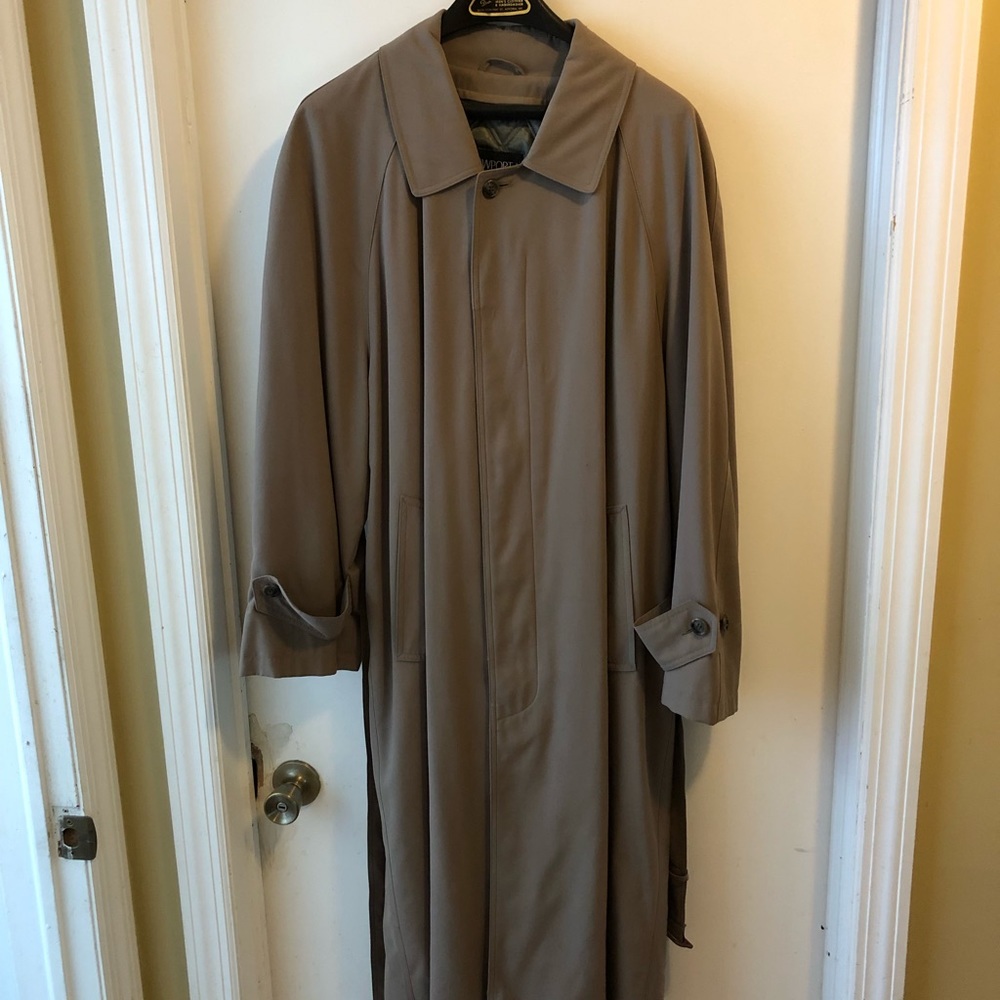 Belted raincoat with a zip out lining